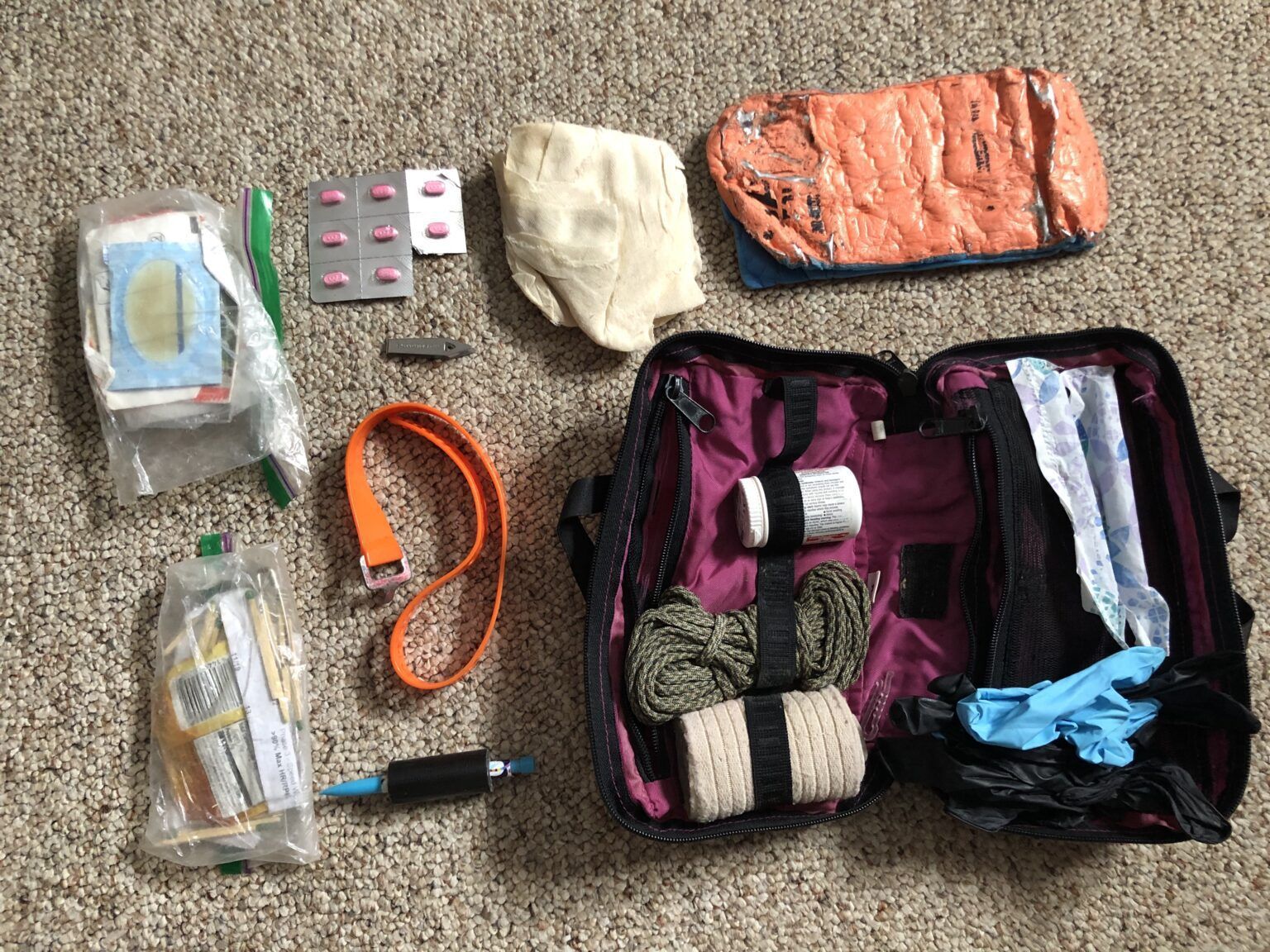 First aid kit 