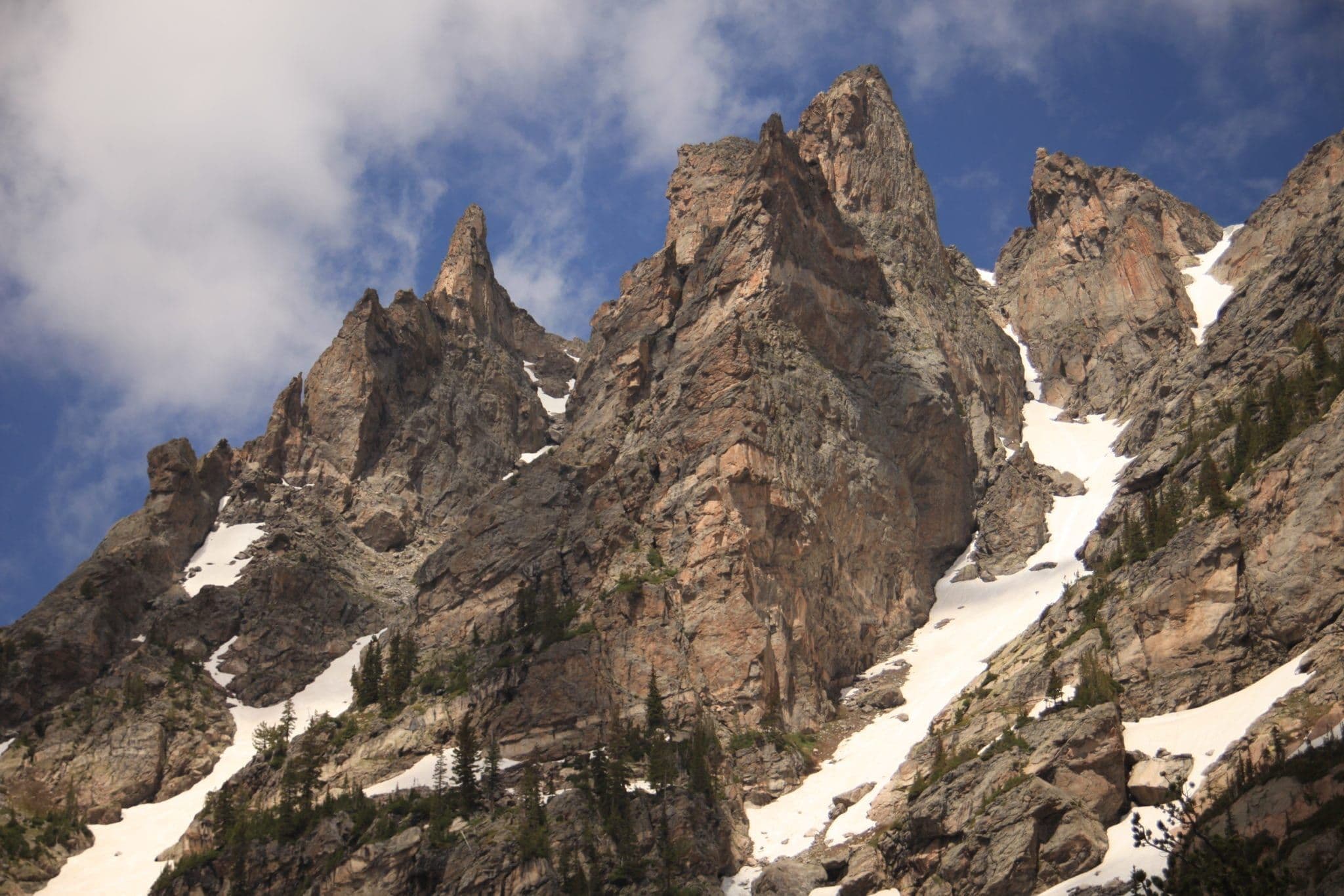 Snowy mountains from Rocky Mountain national park 