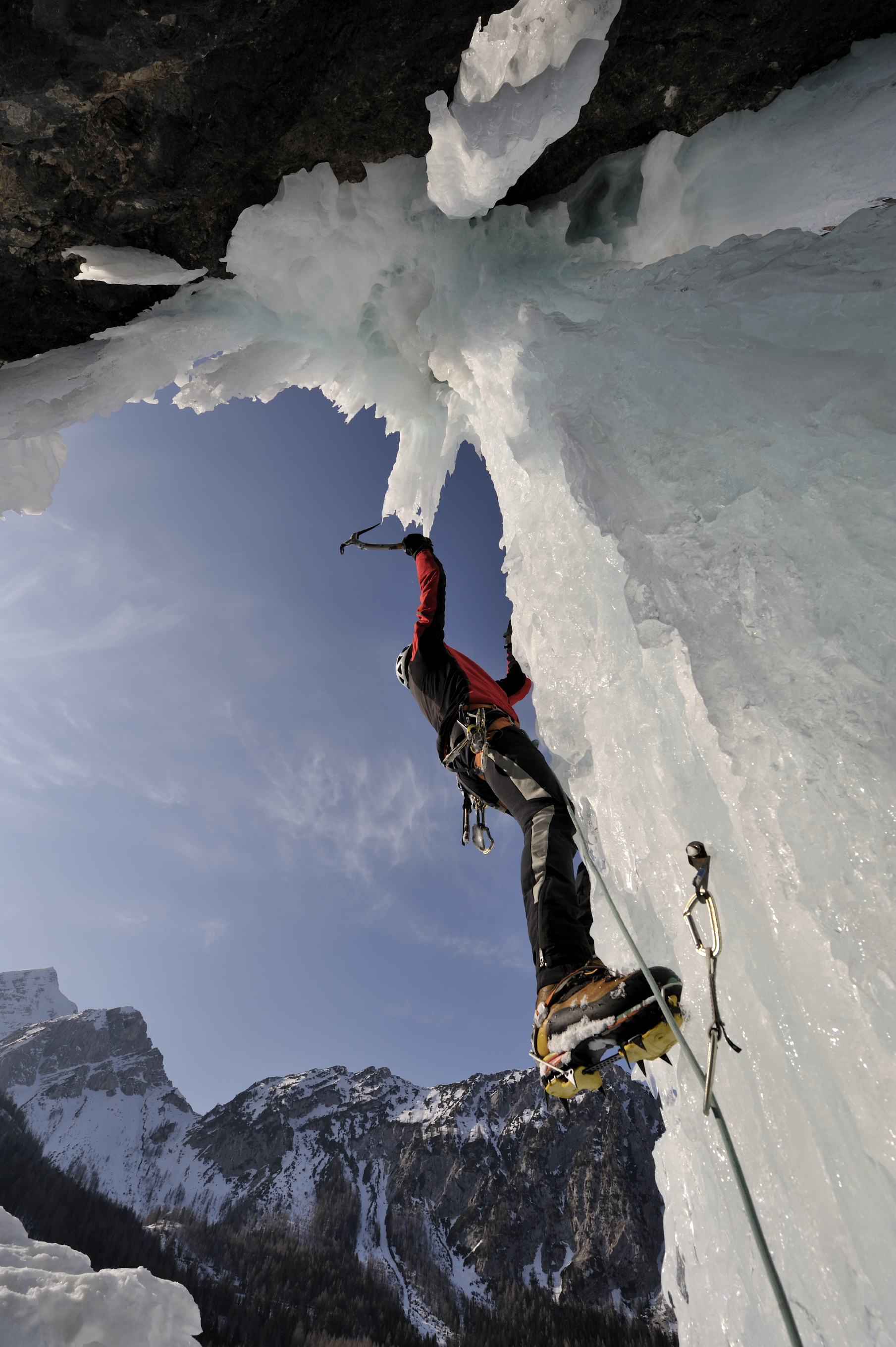 Ice Climbing Gear - The Ultimate List Of Everything You Need